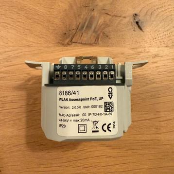 5x Busch jeager 8186/41 POE Accesspoint inbouwmontage beschikbaar voor biedingen