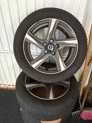 Originele 16 inch R-disign velgen met Banden beschikbaar voor biedingen