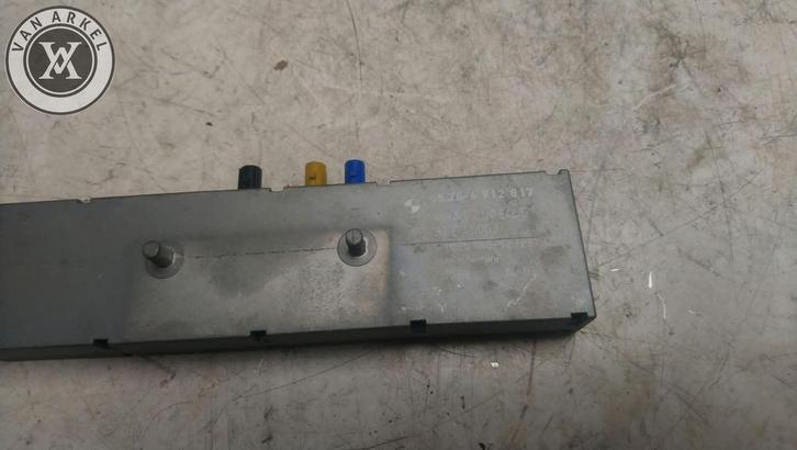 BMW Z4 (E86) Bootlid Antenna Amplifier 6912817, Auto diversen, Autoradio's, Ophalen of Verzenden