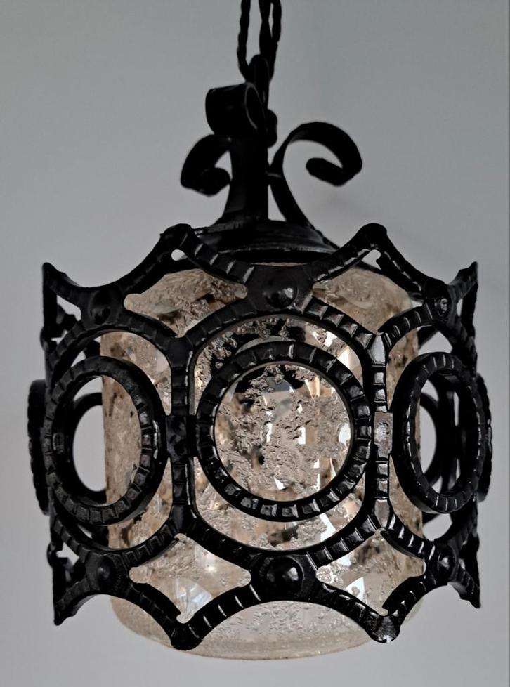 vintage lampje met glas, Huis en Inrichting, Lampen | Hanglampen, Zo goed als nieuw, Minder dan 50 cm, Glas, Ophalen of Verzenden