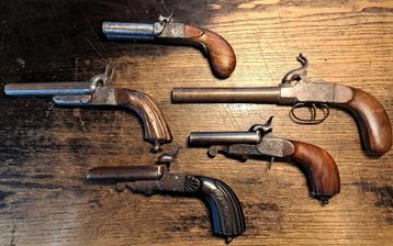 5 x oud pistool  anno 1850 beschikbaar voor biedingen