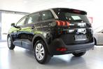 Peugeot 5008  5008 1.2 PureTech/7P/CARPLAY/CAMERA, Auto's, Peugeot, Automaat, Stof, Gebruikt, Zwart