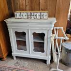 Brocante oude kleine vitrinekast biedermeierkast servieskast, Ophalen