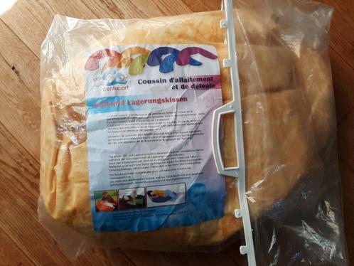 Voedingskussen banaanvorm, Kinderen en Baby's, Babyvoeding en Toebehoren, Gebruikt, Voedingskussen, Ophalen