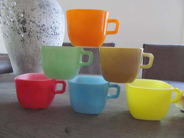 6 Opale France Soepkommen Pastel, Huis en Inrichting, Keuken | Servies, Zo goed als nieuw, Overige typen, Overige stijlen, Glas