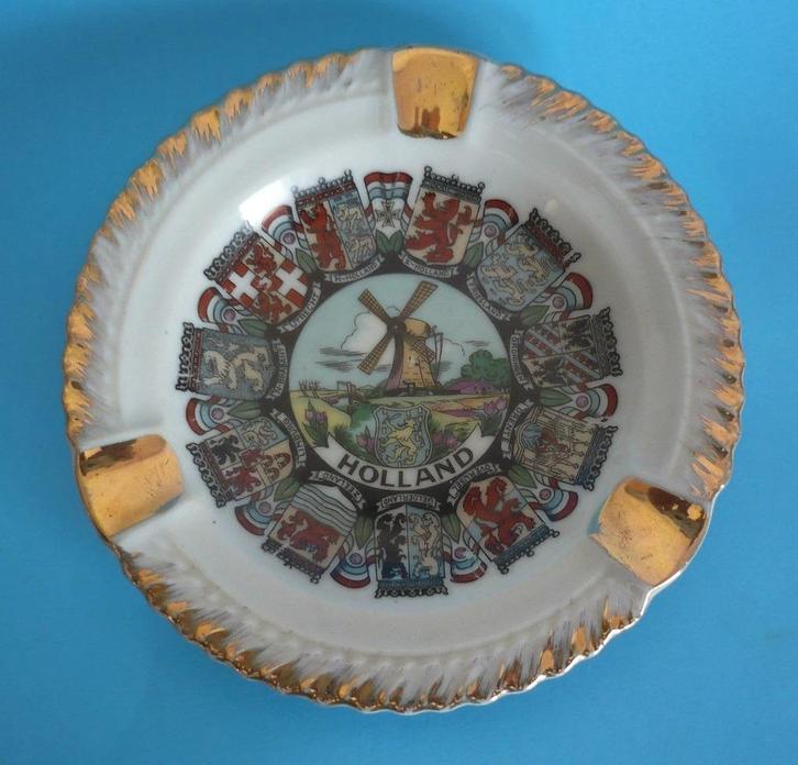 Mooi en zeldzaam, porselein asbakje, puur Hollands., Antiek en Kunst, Antiek | Porselein, Ophalen of Verzenden