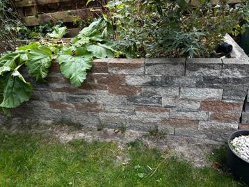 Tuin Sierstenen beschikbaar voor biedingen