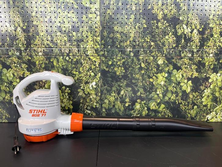 Stihl BGE 71 elektrische bladblazer DEMO., Tuin en Terras, Bladblazers, Zo goed als nieuw, Handgedragen, Elektrisch, Ophalen