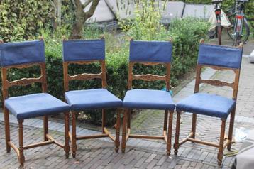 4 brocante houten eetkamerstoeltjes beschikbaar voor biedingen