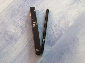 Makeup Factory Automatic Eyeliner- Zwart 01 beschikbaar voor biedingen