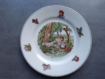 Petrus Regout Maastricht oud kinderbordje Roodkapje  beschikbaar voor biedingen