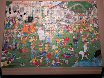Leuke puzzel University 1000 stukjes beschikbaar voor biedingen