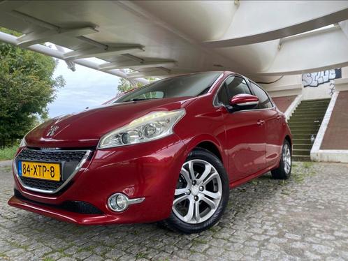 Peugeot 208 1.6 VTI 88KW/120PK 5-D 2012 Rood, Auto's, Peugeot, Particulier, Benzine, C, Hatchback, Handgeschakeld, Origineel Nederlands