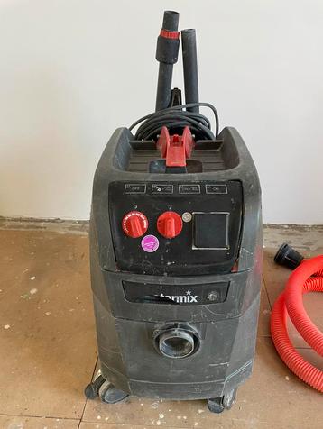 Starmix ipulse 1650 bouwstofzuiger. beschikbaar voor biedingen