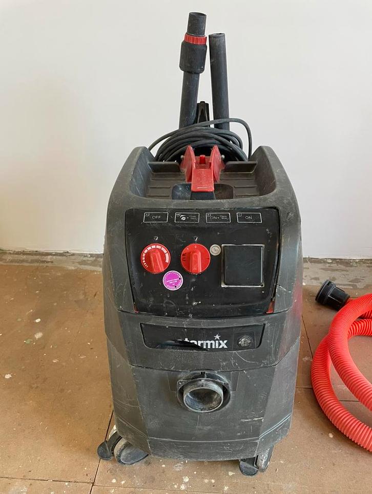 Starmix ipulse 1650 bouwstofzuiger., Doe-het-zelf en Verbouw, Reinigingsmachines, Gebruikt, Overige typen, Ophalen
