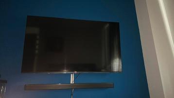 60 inch Smart TV + bos soundtouch 300 soundbar beschikbaar voor biedingen
