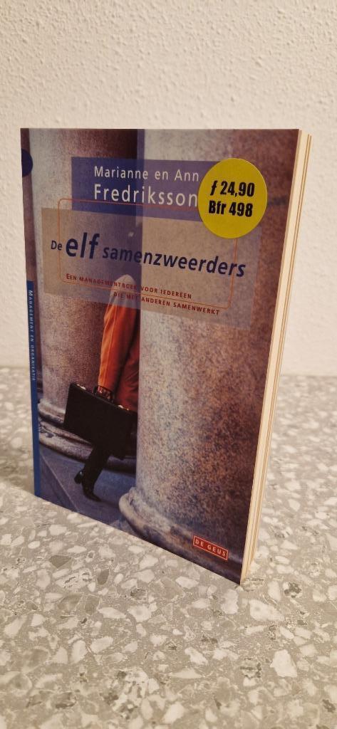 DE ELF SAMENZWEERDERS, Boeken, Studieboeken en Cursussen, Zo goed als nieuw, HBO, Ophalen of Verzenden
