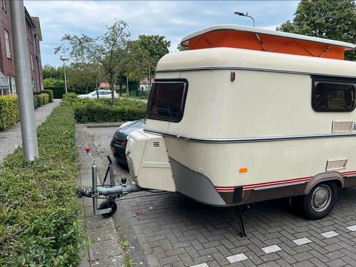 In zeer goede  verkerende eriba triton qb uit 1988, Caravans en Kamperen, Caravans, Particulier, tot en met 4, 500 - 750 kg, Standaardzit