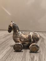 Antiek vroeg houten speelgoed in de vorm van een paard, Ophalen of Verzenden, Zo goed als nieuw