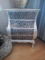 Mooi kastje !, Huis en Inrichting, Slaapkamer | Nachtkastjes, Ophalen of Verzenden, Gebruikt, Minder dan 45 cm, 70 cm of meer