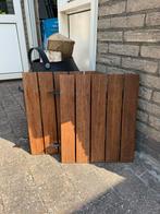 The Bastard Large zijtafeltjes, Ophalen, Zo goed als nieuw
