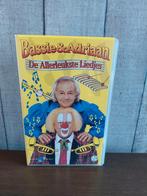 Bassie en Adriaan videoband de Allerleukste Liedjes., Cd's en Dvd's, Alle leeftijden, Ophalen of Verzenden, Gebruikt, Kinderprogramma's en -films
