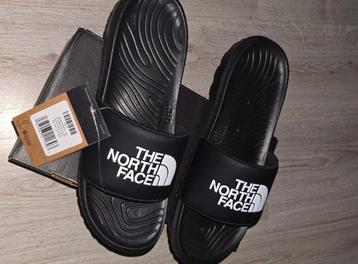 THE NORTH FACE SLIPPERS ZWART NIEUW  beschikbaar voor biedingen