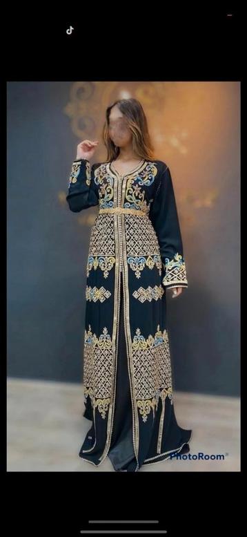 Prachtige Marokkaanse Jurk beschikbaar voor biedingen