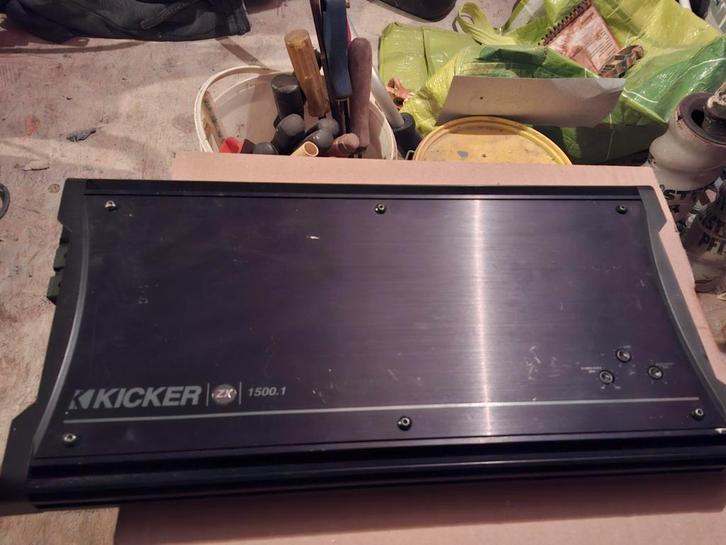 Kicker ZX1500.1 Monoblock Versterker - Getest!, Auto diversen, Autospeakers, Ophalen of Verzenden