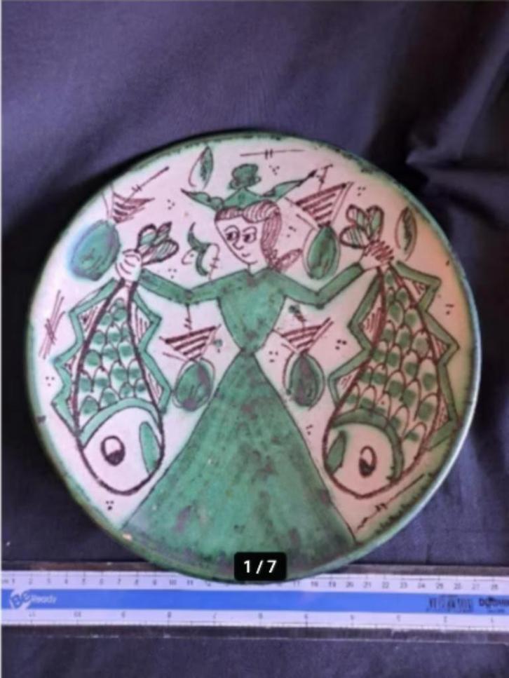 Vintage Domingo Punter wall plate Fish & Queen Spain 1970 95, Antiek en Kunst, Antiek | Keramiek en Aardewerk, Ophalen of Verzenden