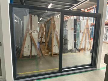 Schuifpuien schuifraam PVC stockverkoop Ramenhal Zolder beschikbaar voor biedingen