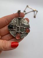 X329 Prachtige zilveren ketting brutalist hanger, Sieraden, Tassen en Uiterlijk, Antieke sieraden, Ophalen of Verzenden, Zilver