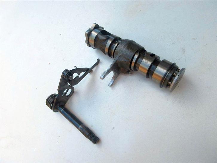 Kawasaki GPZ600R schakelwals schakelas GPZ 600 schakel wals, Motoren, Accessoires | Overige, Gebruikt, Ophalen of Verzenden