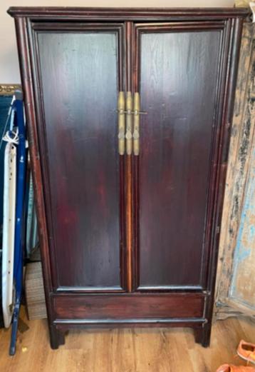 Chinese kleding kast 1800/1849 beschikbaar voor biedingen