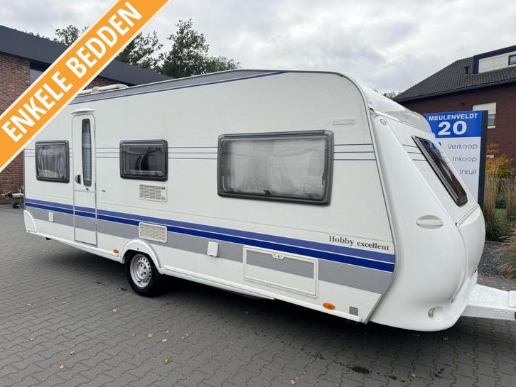 Hobby Excellent 560 UL / enkele bedden / voortent, Caravans en Kamperen, Caravans, Bedrijf, tot en met 4, 1250 - 1500 kg, Rondzit