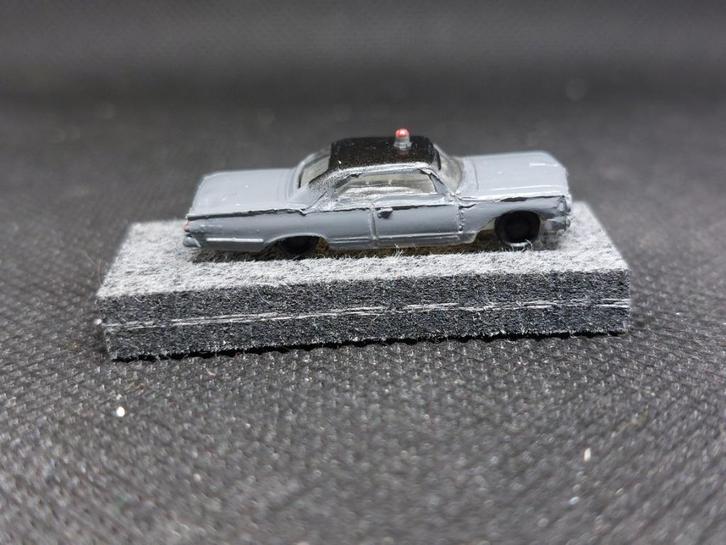 Bachmann 7020 - Ford politie-auto (14226), Hobby en Vrije tijd, Modeltreinen | N-Spoor, Gebruikt, Overige typen, Gelijkstroom