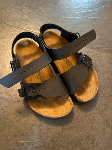 Birkenstock sandalen beschikbaar voor biedingen