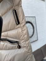 Moncler Winterjas Beige Maat M, Ophalen of Verzenden, Zo goed als nieuw, Beige