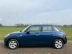 Mini Mini 1.5 Cooper D Business Navi EXPORT prijs 3950, Auto's, Gebruikt, 1165 kg, Blauw, 116 pk