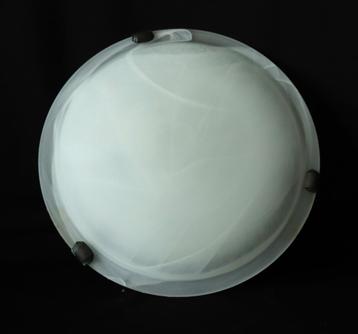 Plafondlamp beschikbaar voor biedingen