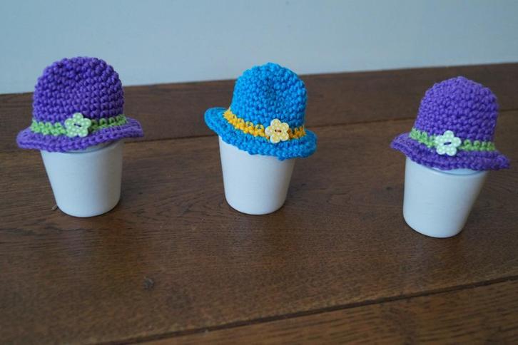 Gehaakte eierwarmers, Huis en Inrichting, Keuken | Textiel, Nieuw, Overige typen, Paars, Ophalen of Verzenden