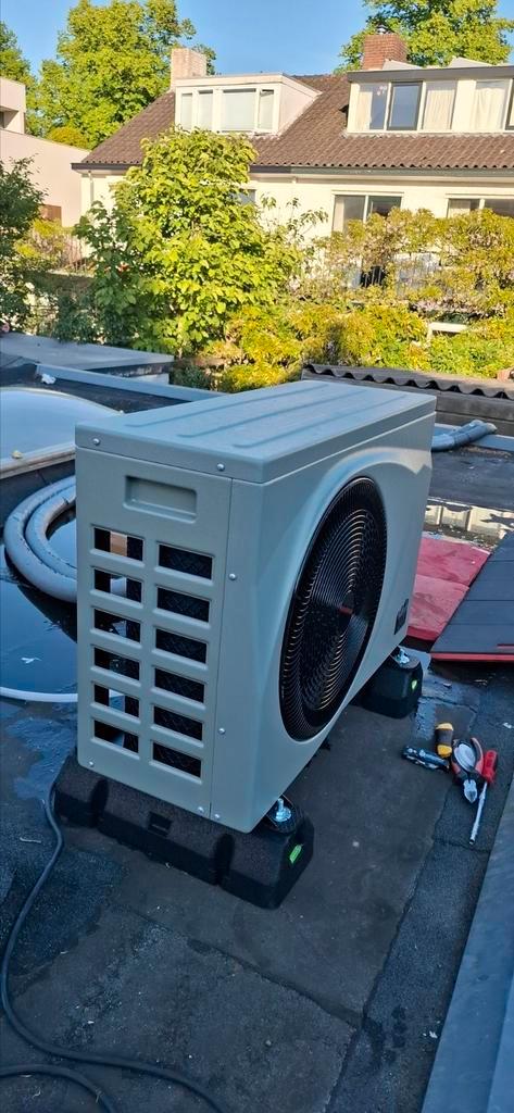 Weau 7,6 kw full inverter WFI-007 4 mdn oud, Tuin en Terras, Zwembad-toebehoren, Zo goed als nieuw, Ophalen of Verzenden