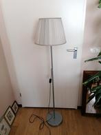 Leuke lamp met oude lampenkap, Ophalen, Gebruikt