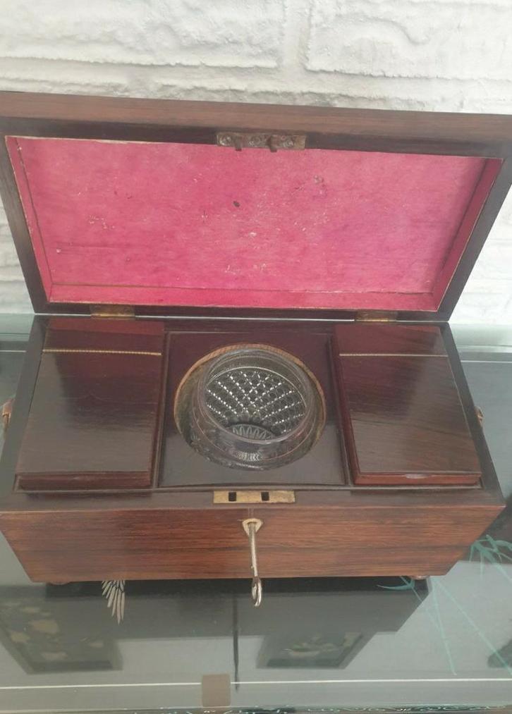 Engels antiek theedoos,  theekist, Antiek en Kunst, Antiek | Woonaccessoires, Ophalen of Verzenden