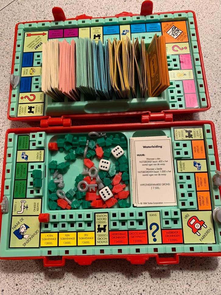 Monopoly reissetje, Hobby en Vrije tijd, Gezelschapsspellen | Bordspellen, Zo goed als nieuw, Ophalen of Verzenden