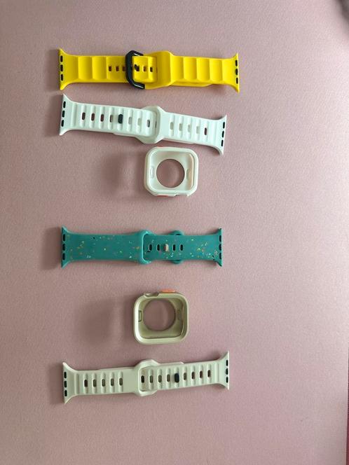 Verschillende Siliconen Bandje + Case Apple Watch 9 8 7 41mm, Sieraden, Tassen en Uiterlijk, Smartwatches, Nieuw, iOS, Geel, Hartslag