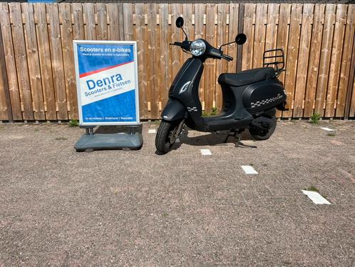 Btc riva efi E4 snorscooter, Fietsen en Brommers, Snorfietsen en Snorscooters, Gebruikt, Overige merken, Benzine, Ophalen of Verzenden