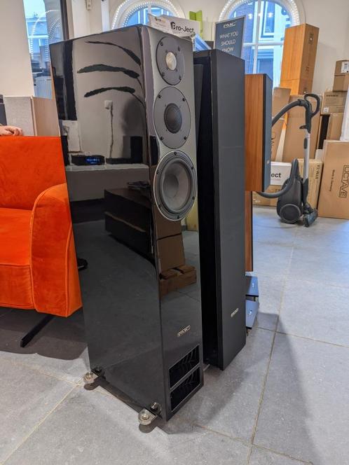 PMC Twenty5.26i Paar NU 40% Korting demo - Piano Lak Zwart, Audio, Tv en Foto, Luidsprekers, Zo goed als nieuw, Front, Rear of Stereo speakers