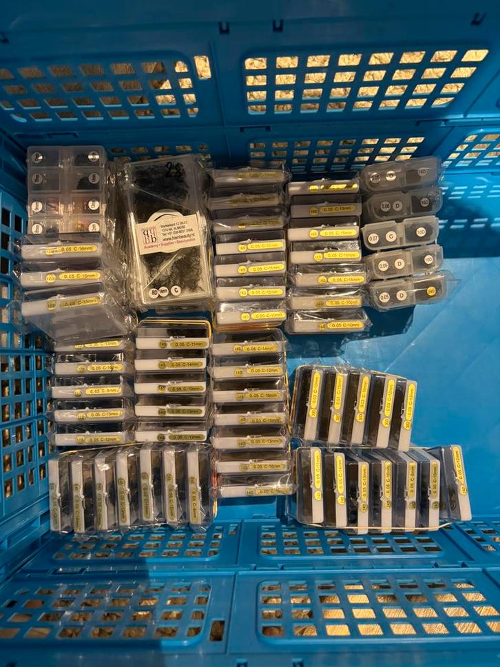 Mega Pre-Made Fans Lash Sale – Elis Lash & TDance, Sieraden, Tassen en Uiterlijk, Uiterlijk | Cosmetica en Make-up, Zo goed als nieuw