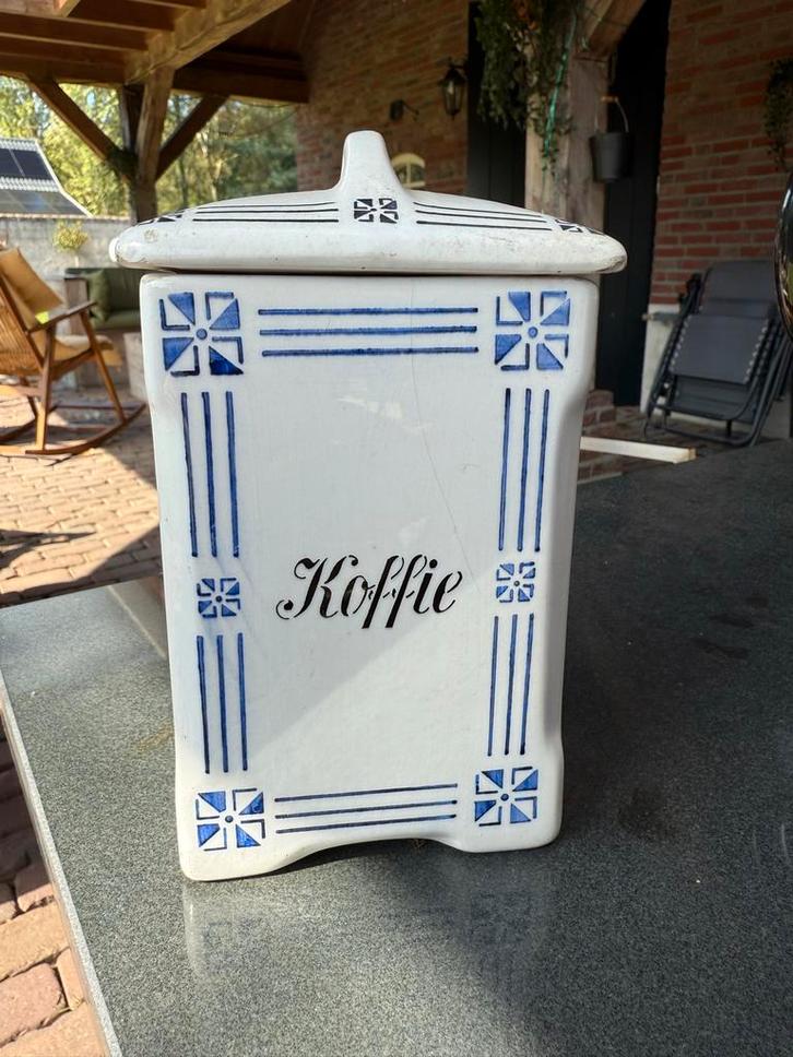 Antieke Koffiepot St.C.A.G. Colditz - Erna, Antiek en Kunst, Antiek | Keramiek en Aardewerk, Ophalen
